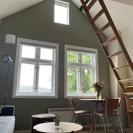 Cosy Close To The Dock In Appartement Bergen